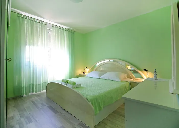 Good Vibes ザダル