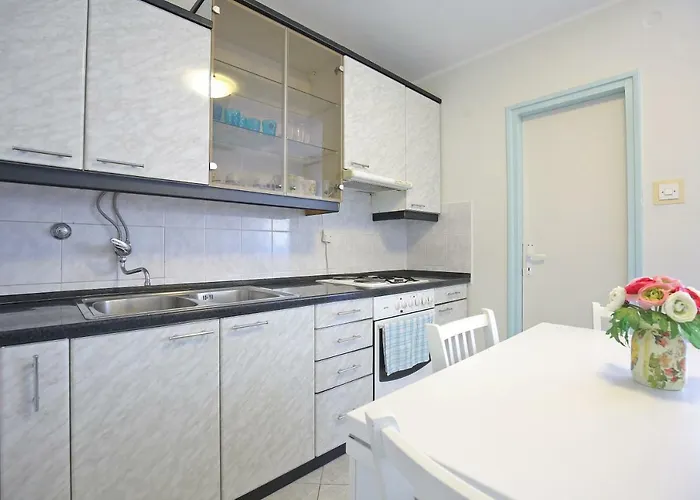 Good Vibes Apartment